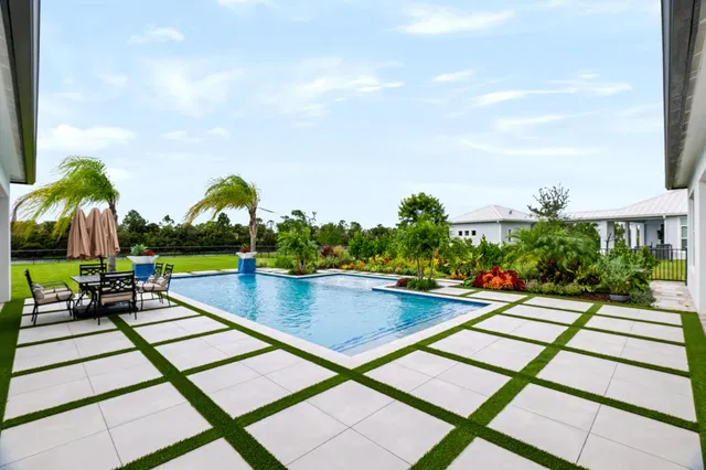 Bridgewater Preserve Residence photo 13