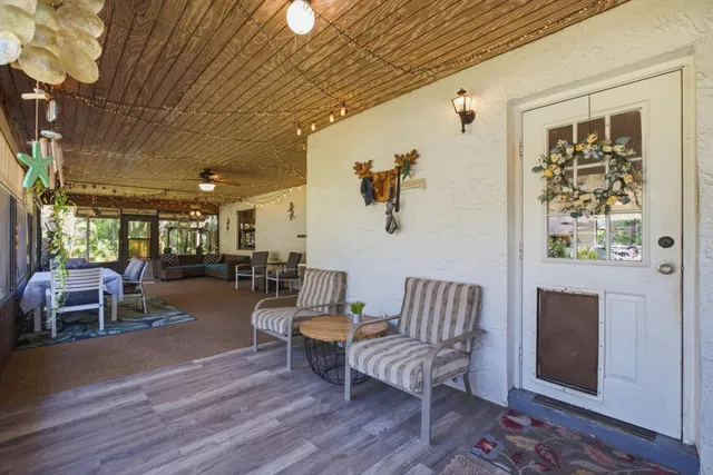  Residence photo 17