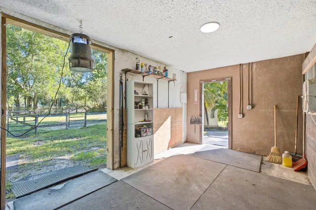  Residence photo 21