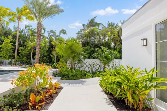 Estate Section Palm Beach Residence photo 49