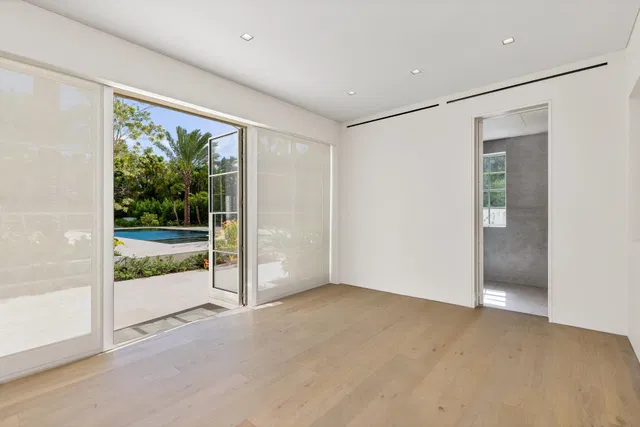 Estate Section Palm Beach Residence photo 51