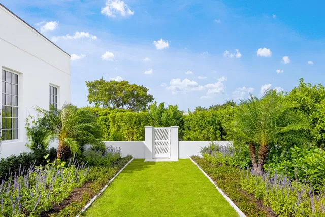 Estate Section Palm Beach Residence photo 79