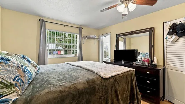  Residence photo 11