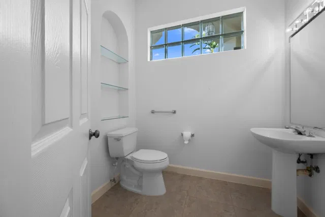  Residence photo 43