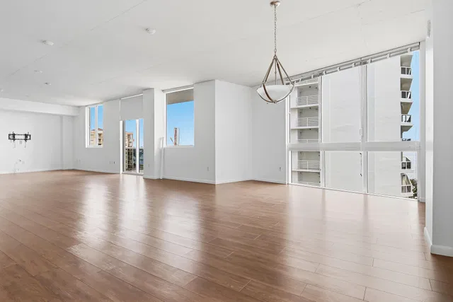Villa Lofts Unit 603/604 photo 4
