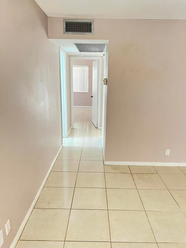  Residence photo 11