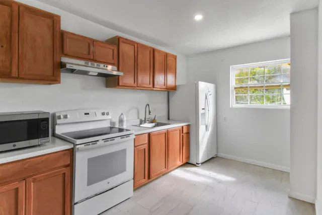  Residence photo 10
