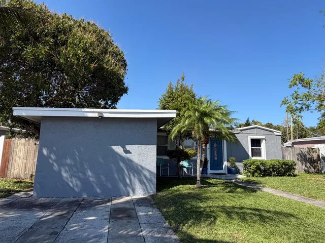 Residence photo 5