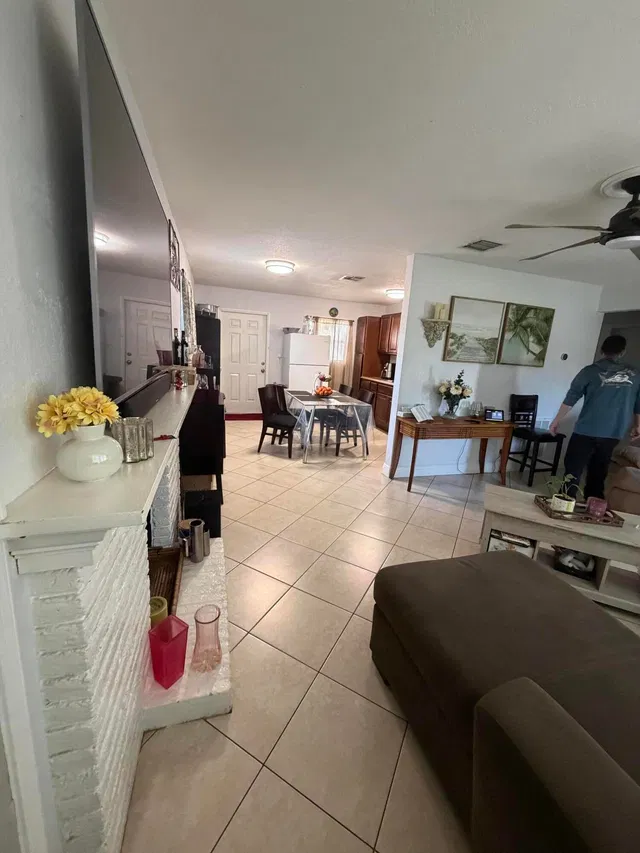 Residence photo 9