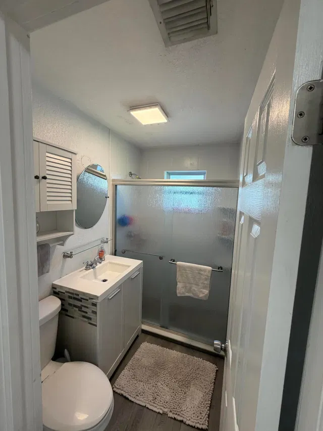 Residence photo 17