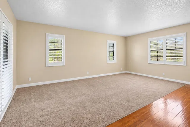 Residence photo 20