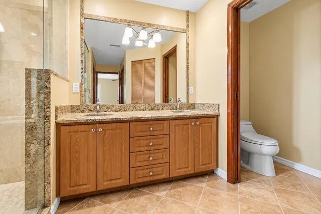 Residence photo 25