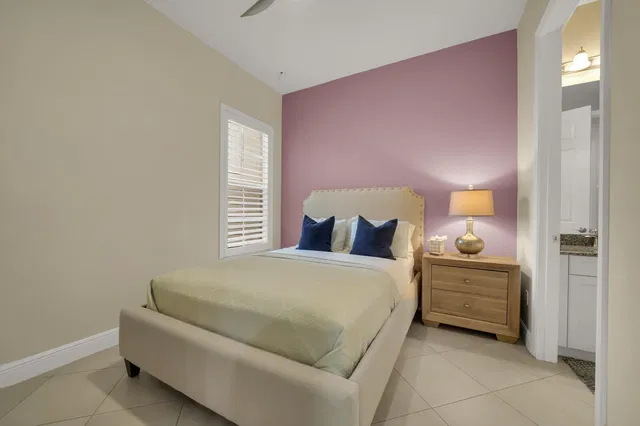 Residence photo 24