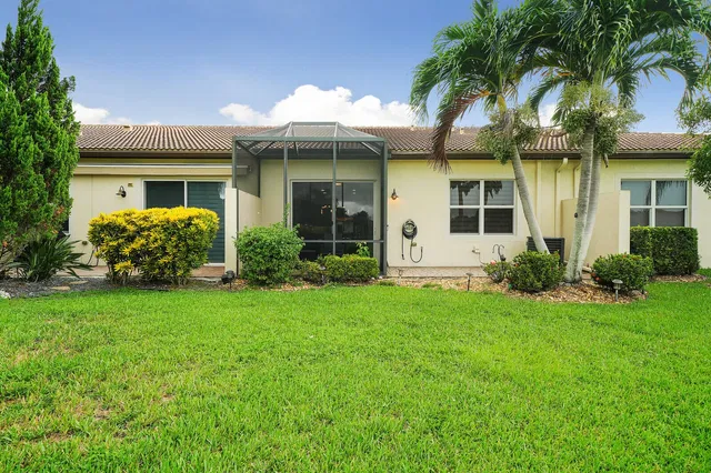 Residence photo 33