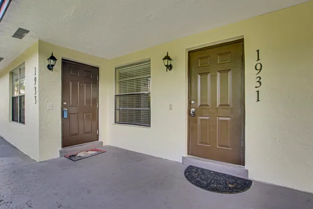Residence photo 2