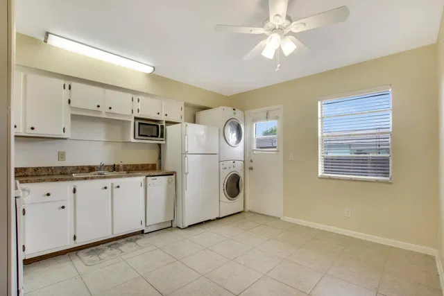 Residence photo 5