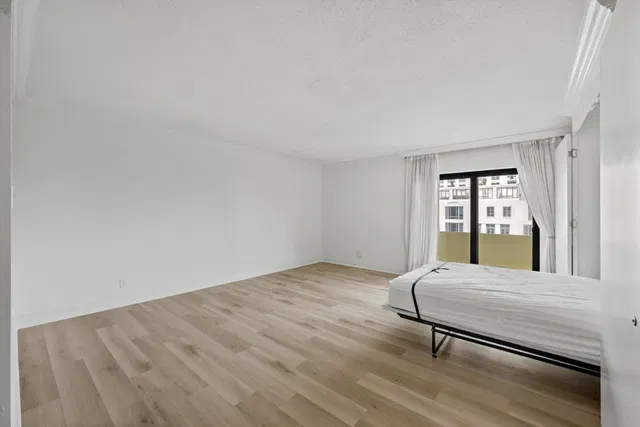 Downtown West Palm Beach Unit 4C photo 9