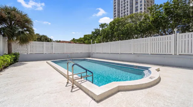 Downtown West Palm Beach Unit 4C photo 17