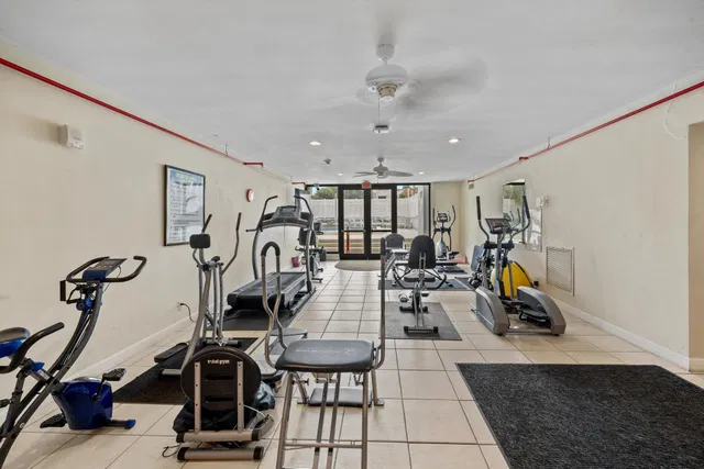 Downtown West Palm Beach Unit 4C photo 18