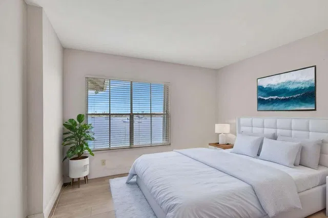 Singer Island Unit 7 photo 20
