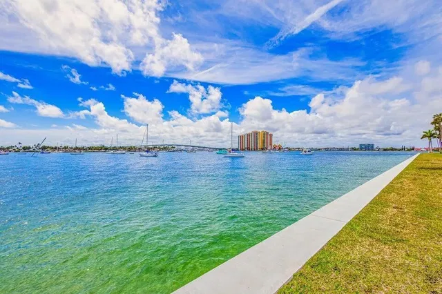 Singer Island Unit 7 photo 37