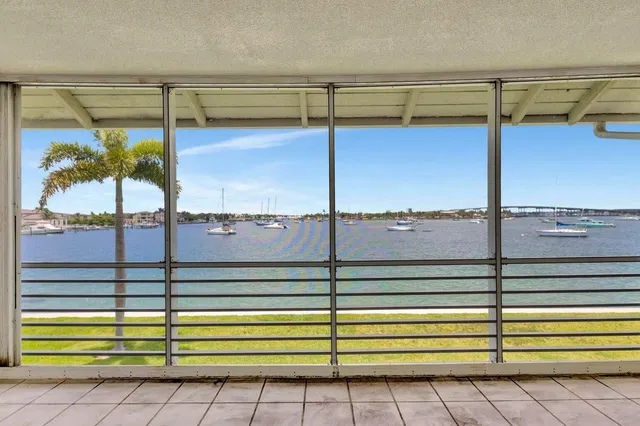 Singer Island Unit 7 photo 40