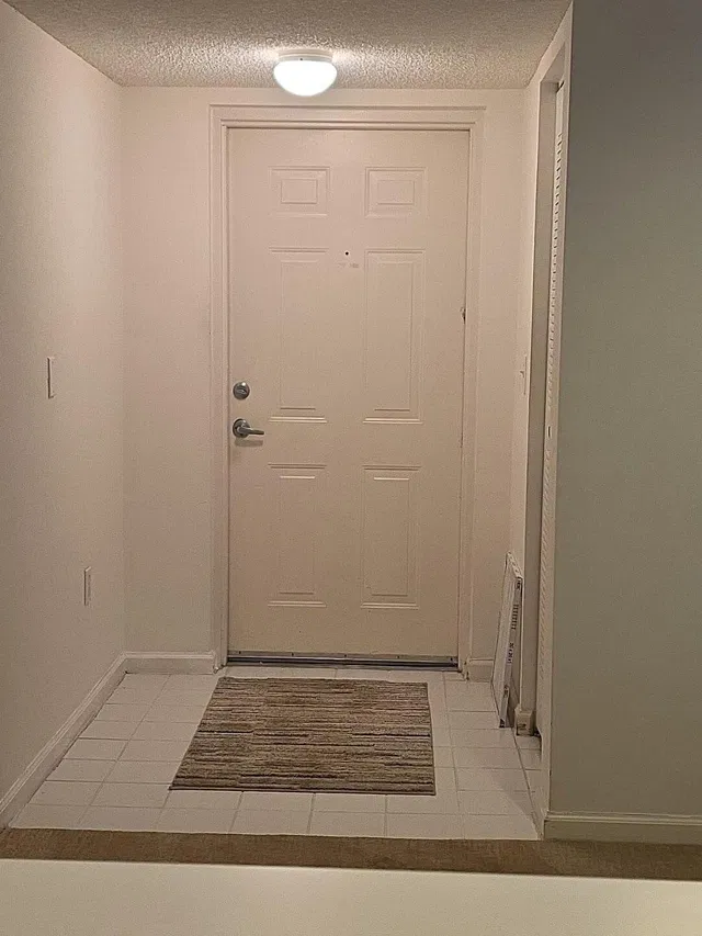 Unit 5106 photo 2