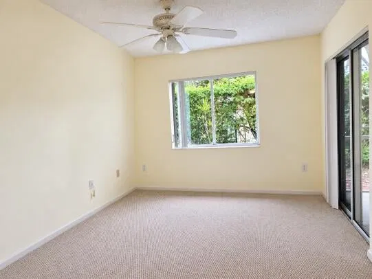 Unit 5106 photo 4