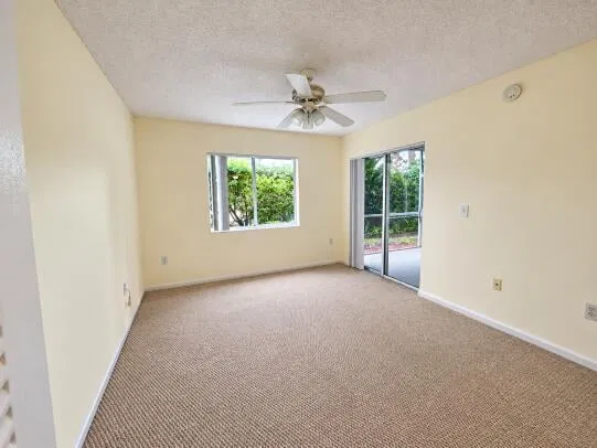 Unit 5106 photo 5