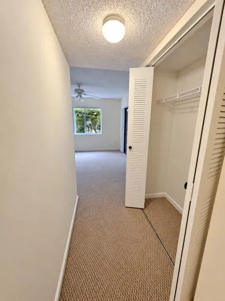 Unit 5106 photo 8