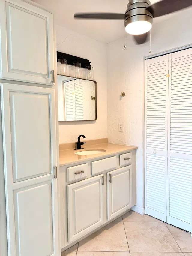 Boca Raton Unit 302 photo 15