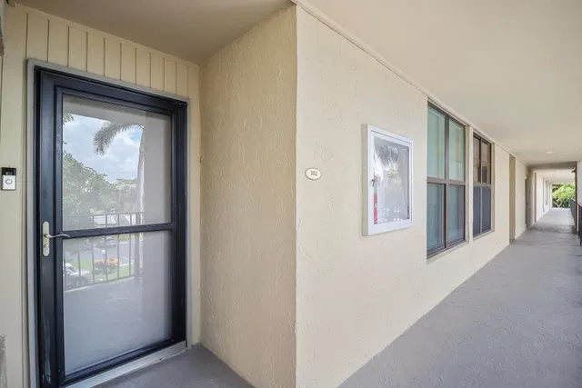 Boca Raton Unit 302 photo 29