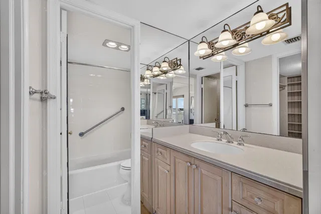Singer Island Residence photo 22