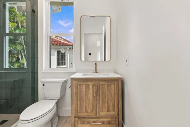  Residence photo 48