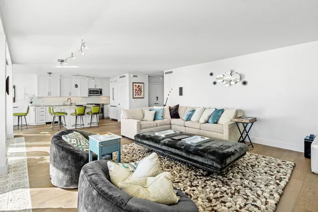 Boca Raton Unit 22C photo 13