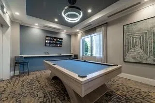 Residence photo 63