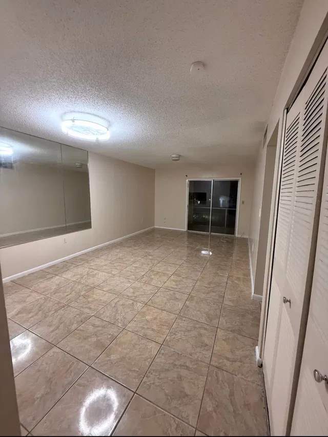 Unit 203 photo 3