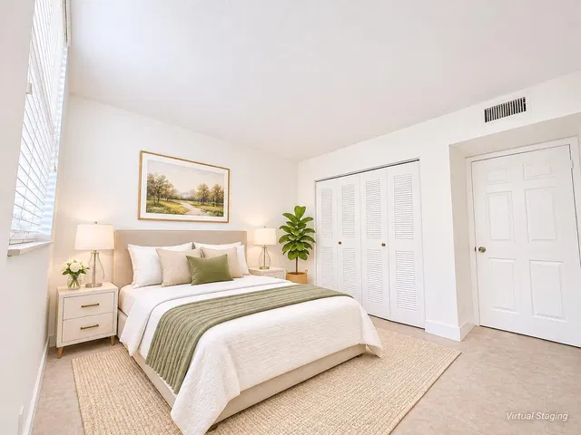 Unit 202 photo 8