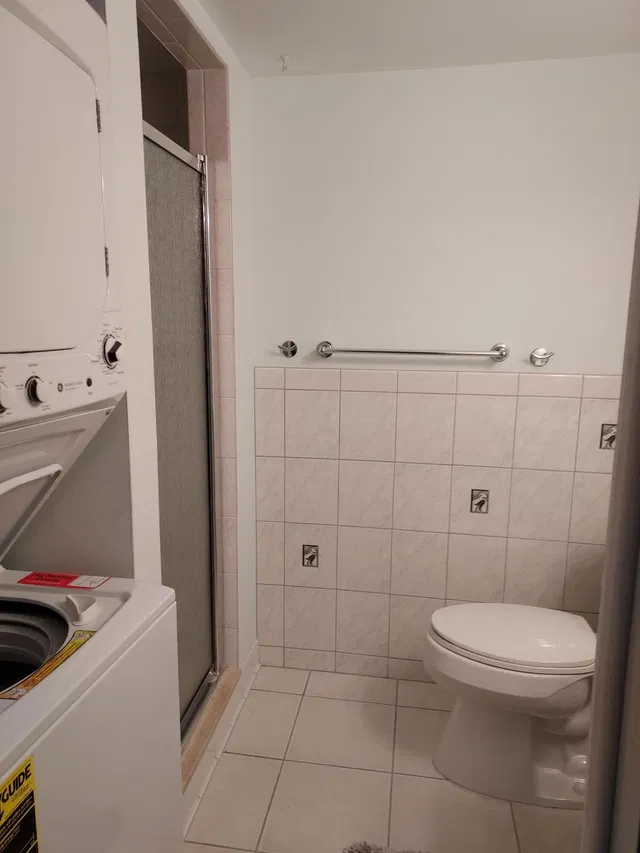 Unit 309 photo 15