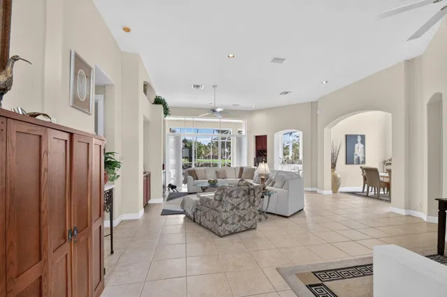 Residence photo 7