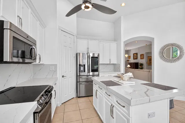 Residence photo 88