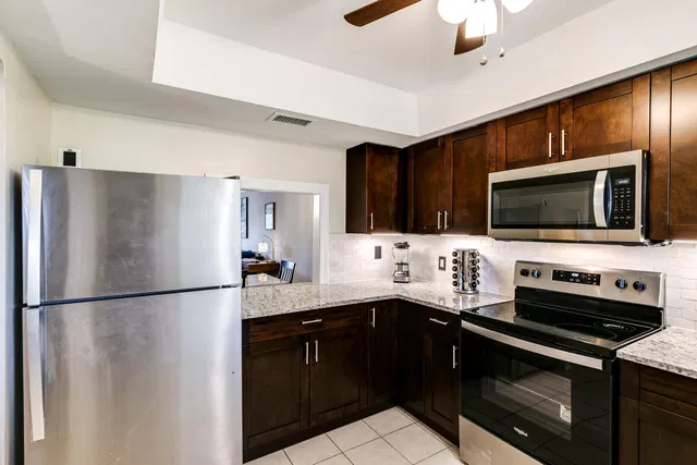 Residence photo 13