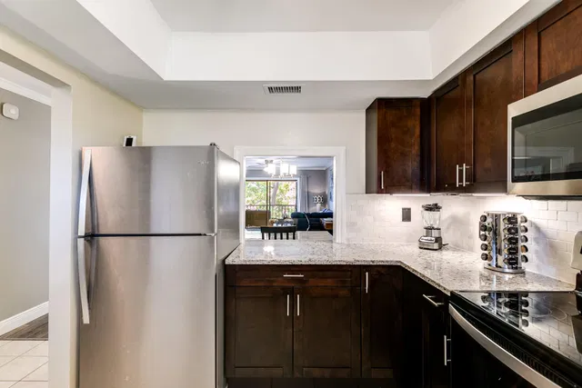 Residence photo 14