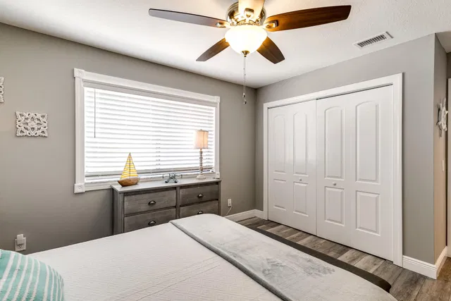 Residence photo 25