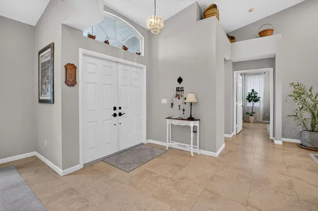 Residence photo 6