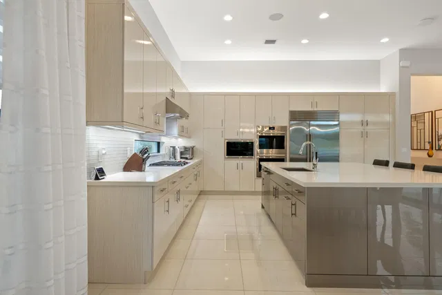 Boca Bridges Residence photo 15
