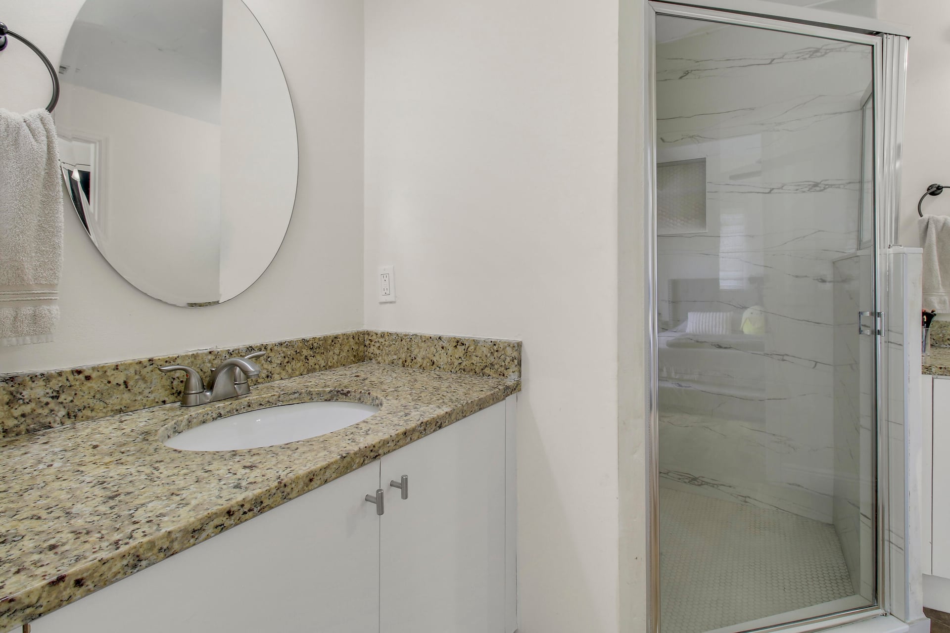 Residence photo 20