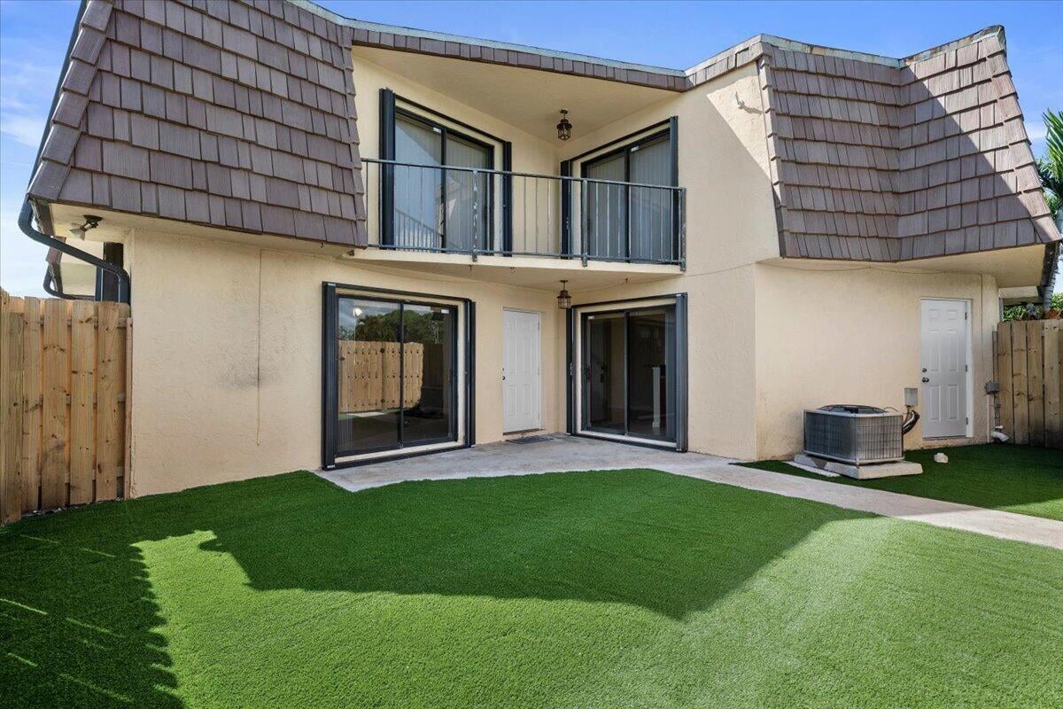 Residence photo 4