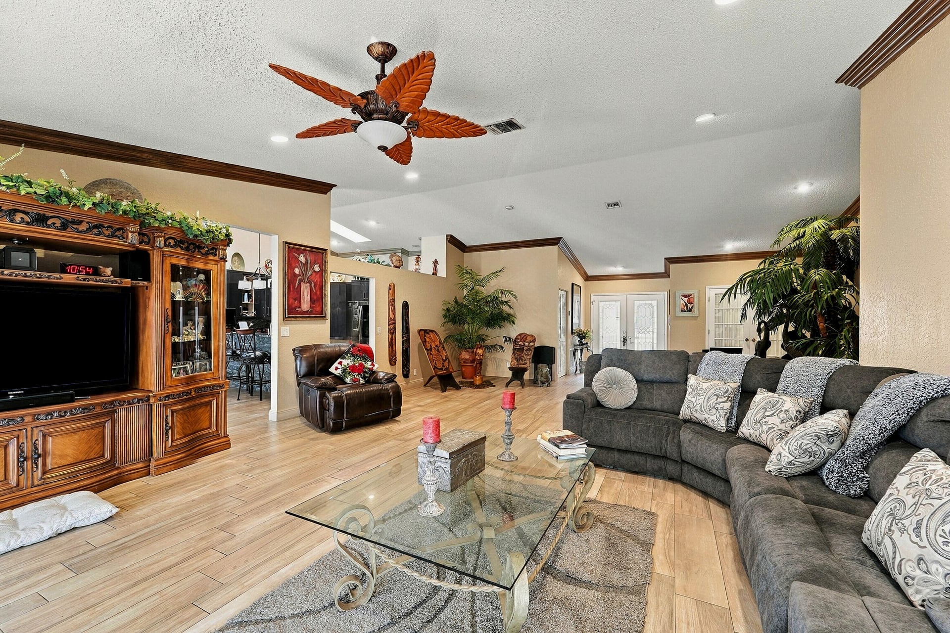 Residence photo 6