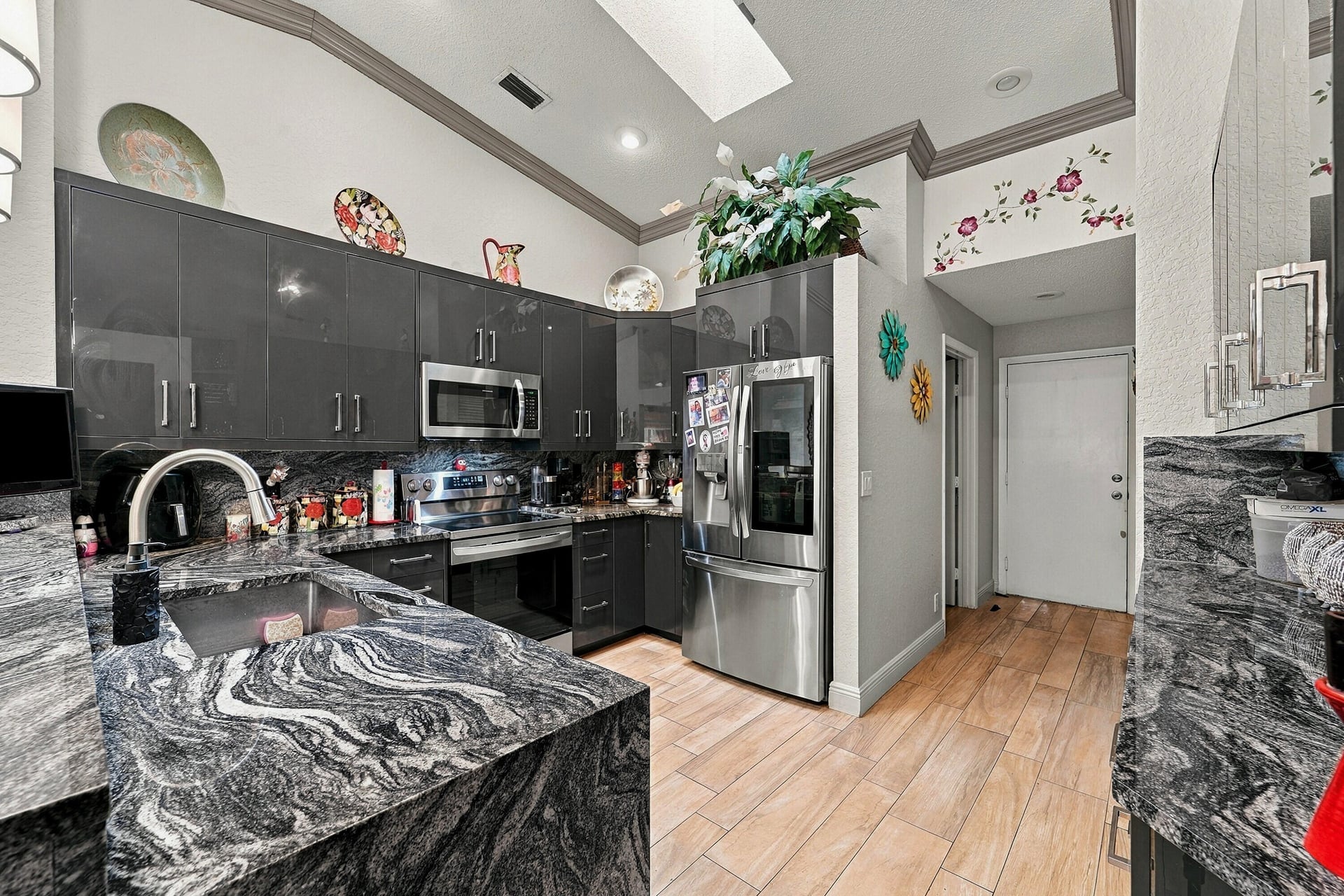 Residence photo 9